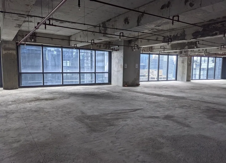 121 sqm Office Space for Rent in Park Triangle Corporate Plaza, BGC, Taguig City