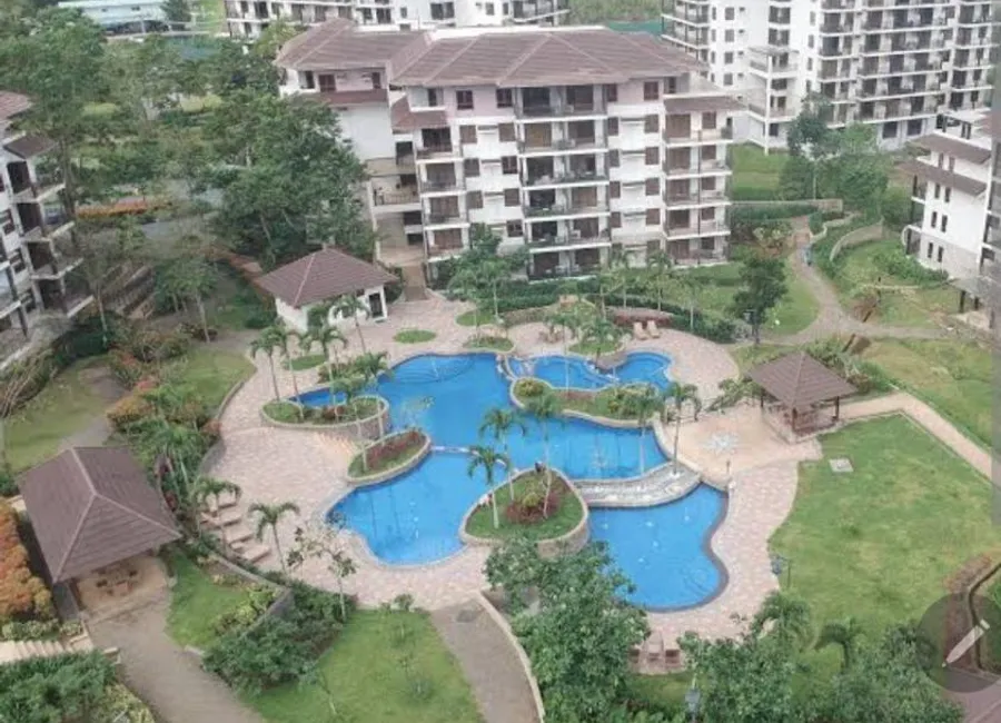 For Rent OR SALE 38 sqm Executive studio with balcony at Kasa Luntian Tagaytay