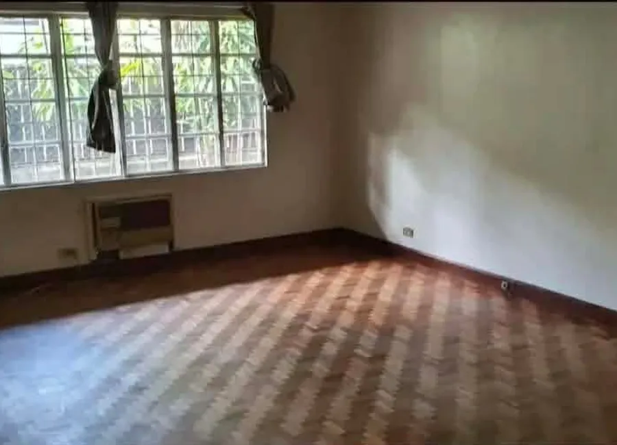 4bedroom House for Sale at Ayala Alabang