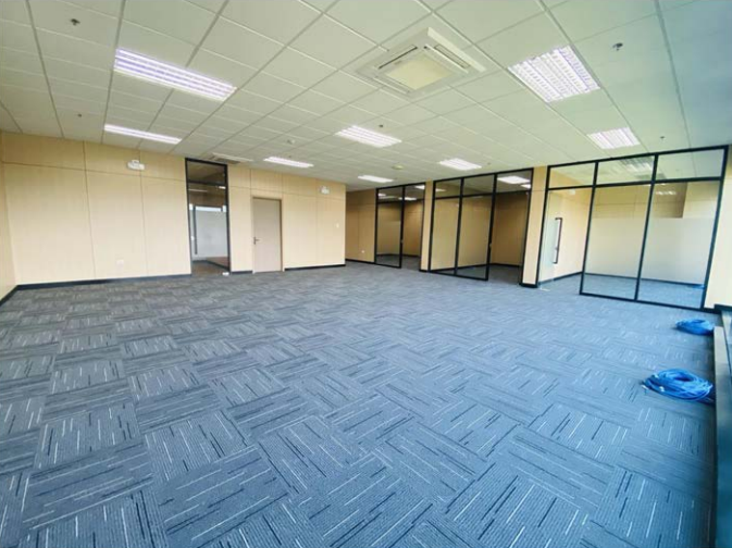 One Trium Tower Office Unit in MUNTINLUPA CITY