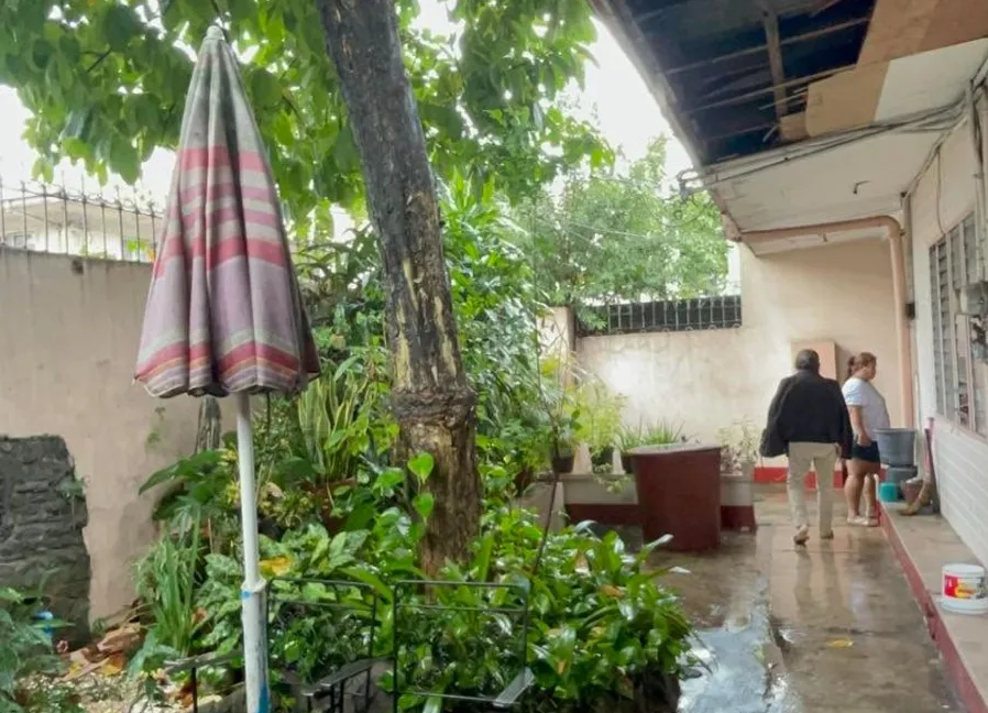 RUSH SALE Annapolis St. Cubao Commercial/Residential Lot With Improvements in QUEZON CITY