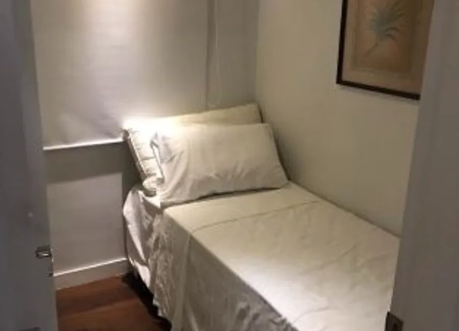 RUSH FOR LEASE OR SALE Fort Victoria Tower C 2 Bedroom Condo Unit in TAGUIG CITY