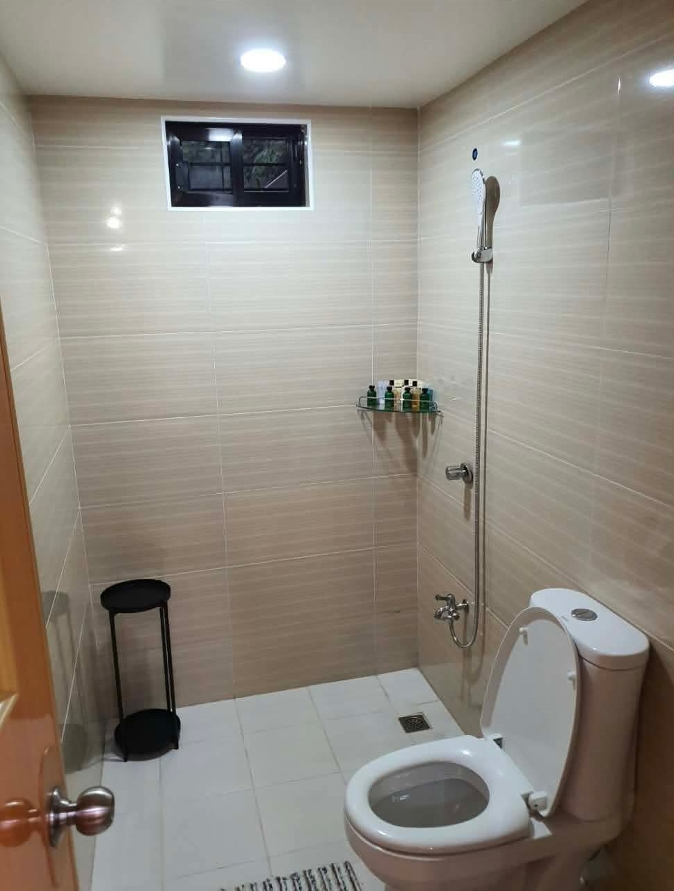RUSH SALE Bentley Park Subd. 2 Story House in ANTIPOLO CITY