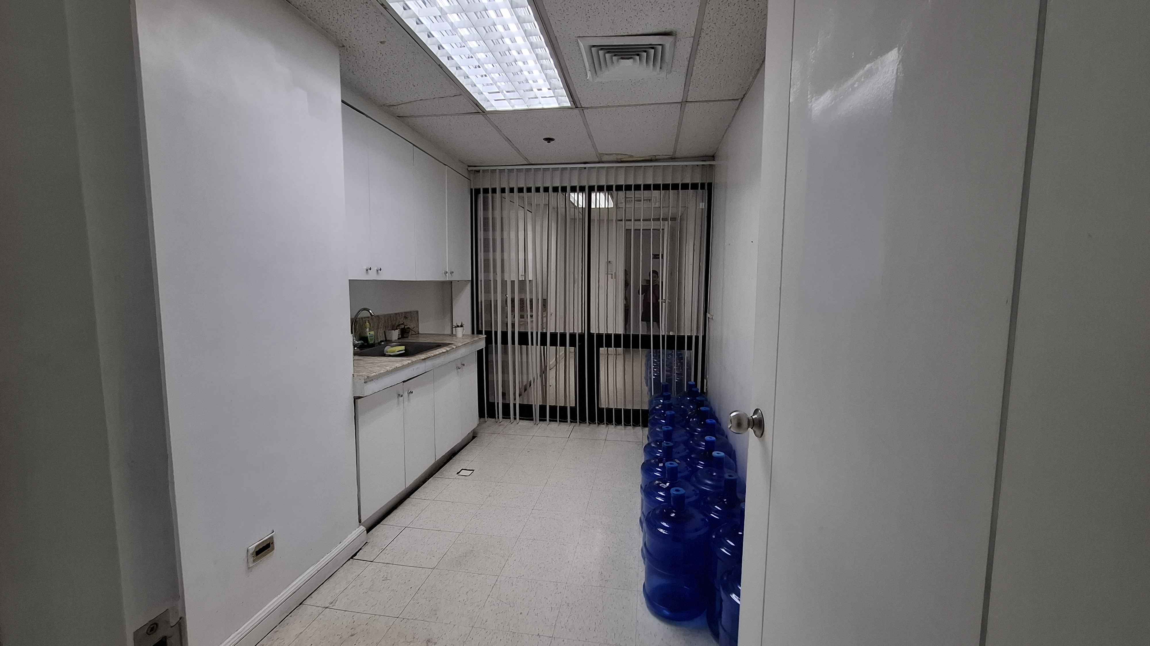 FOR RENT Tektite Tower West Office Units in PASIG CITY