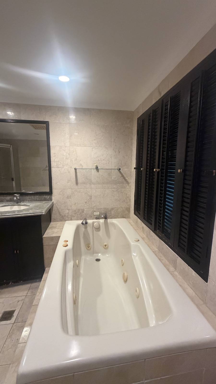 FOR SALE The Belle View Tagaytay Highlands 1 Bedroom Unit in TAGAYTAY CITY